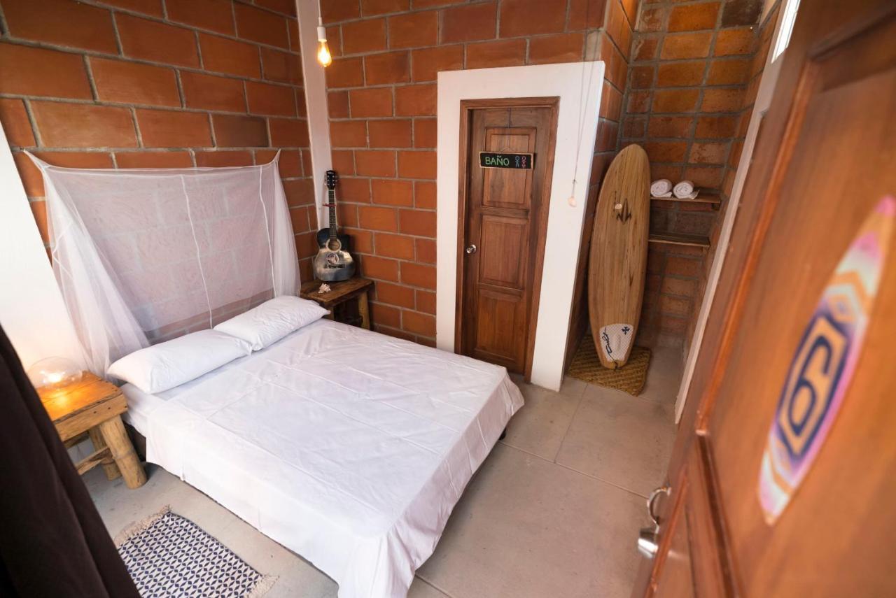 Hotel Free Spirit Ecuador, Puerto Engabao Exterior foto